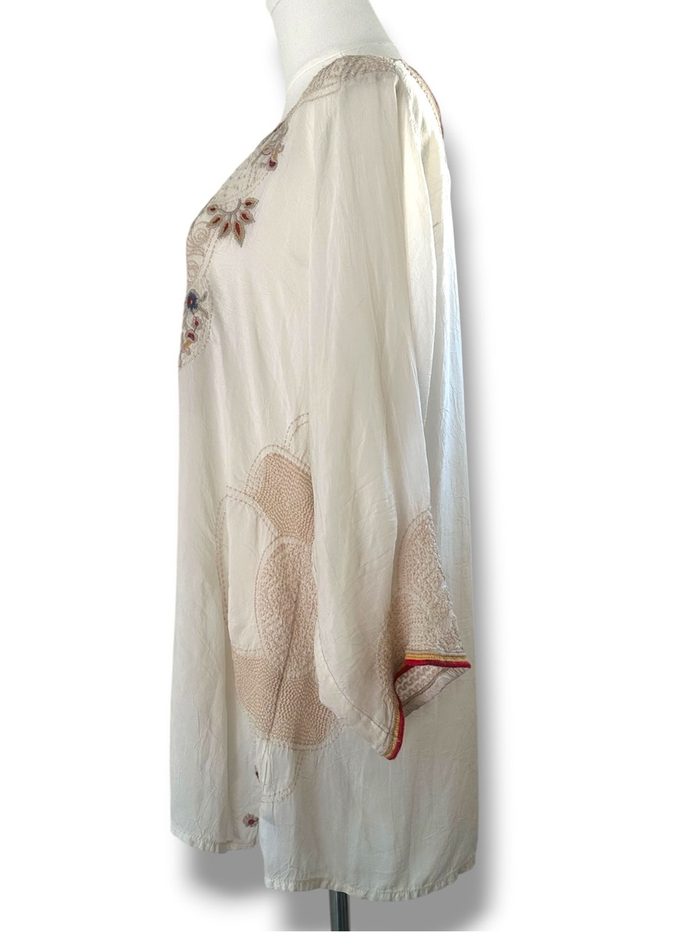 Johnny Was Embroidered V-Neck Cream Womens Tunic Top size Large - Picture 9 of 17